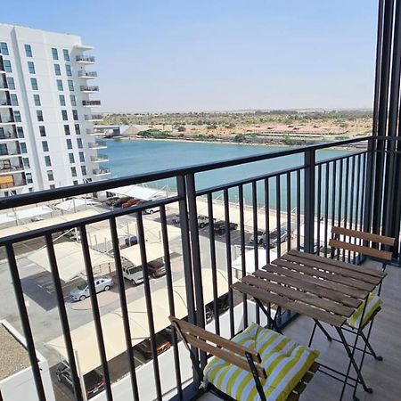 B1 Studio In Yas With Canal View Abu Dhabi Exterior photo