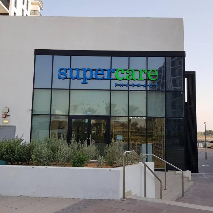 B1 Studio In Yas With Canal View Abu Dhabi Exterior photo